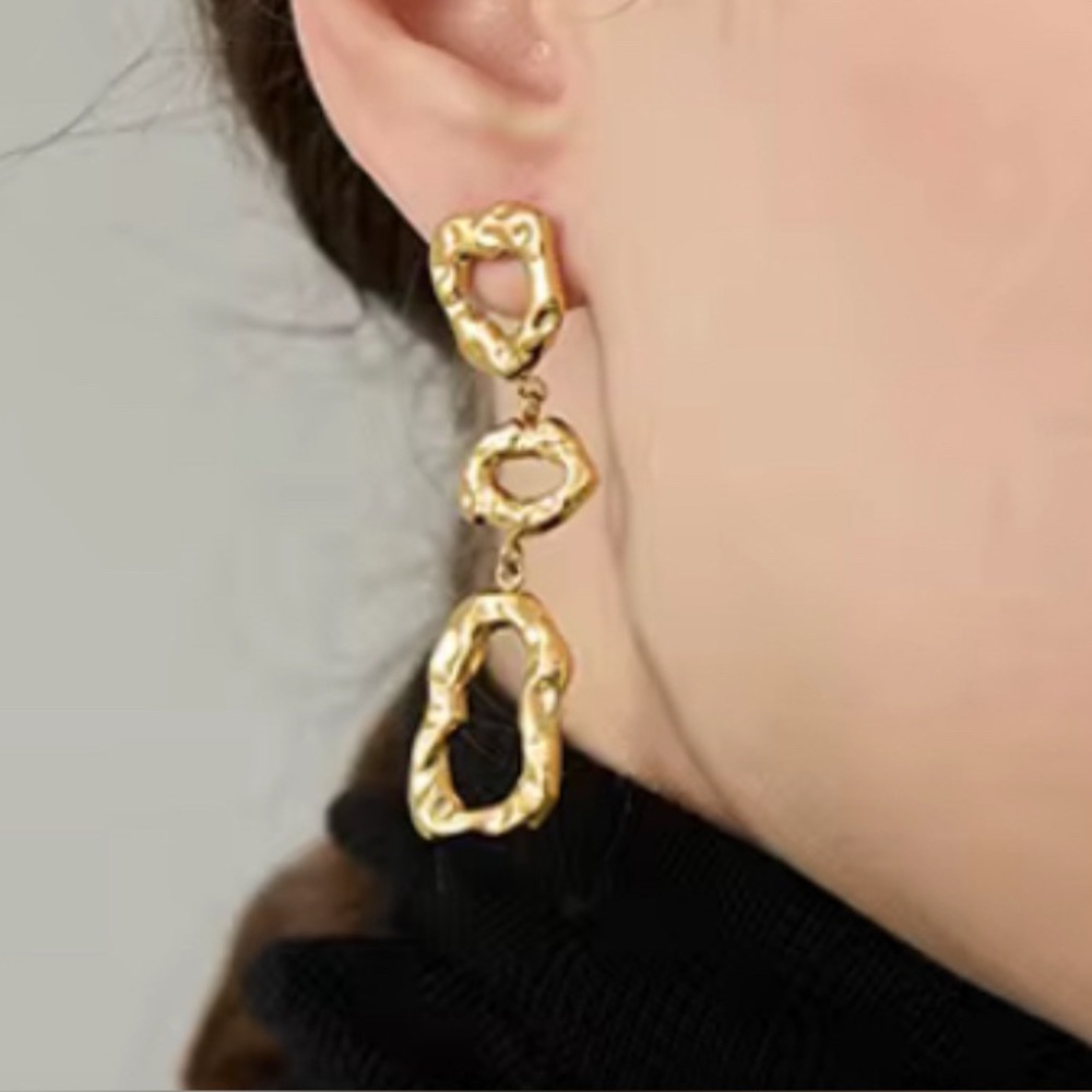 NEW Hammered Gold Earrings Crumpled Brut Molten Metal Drop Dangle AU18